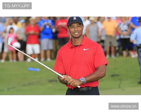 泰格·伍兹的私人飞机上连咖啡机都是镶金的？